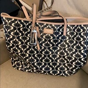 Coach women’s bag